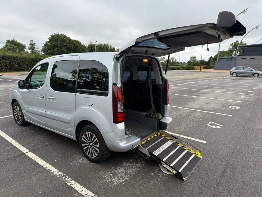 Wheelchair Accessible Taxi